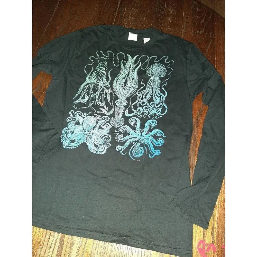 New Medium Long Sleeve Cotton Octapus Black Blue Tee TShirt Top NWT